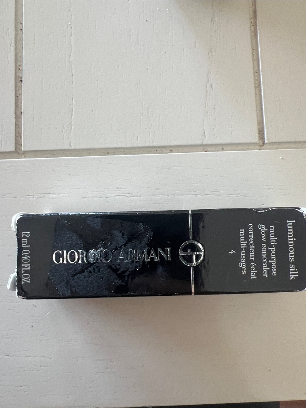 Giorgio Armani Luminous Silk Multi-Purpose Glow Concealer- shade 4